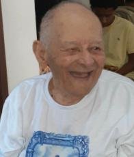 LÁZARO VÍTOR